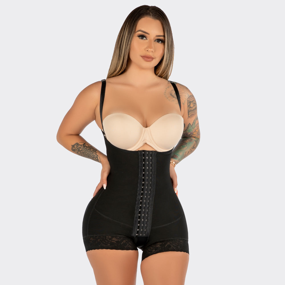 FAJA STRAPLESS Stage 2 Mid Thigh Short 3 Levels of High Compression Butt  Lifter Bodysuit Zipper Perineal Closure, Black, Medium : :  Clothing, Shoes & Accessories